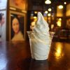 大吟醸の酒粕を贅沢に使用した酒粕ソフトクリームを食す｢千歳鶴 酒ミュージアム｣