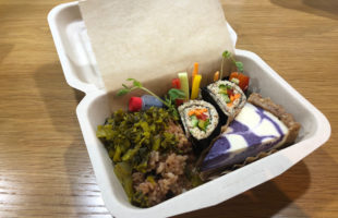 ナッツでできたお寿司の不思議な美味しさ！「Natural Food Dining LOHAS(ナチュラルフードダイニング ロハス)」