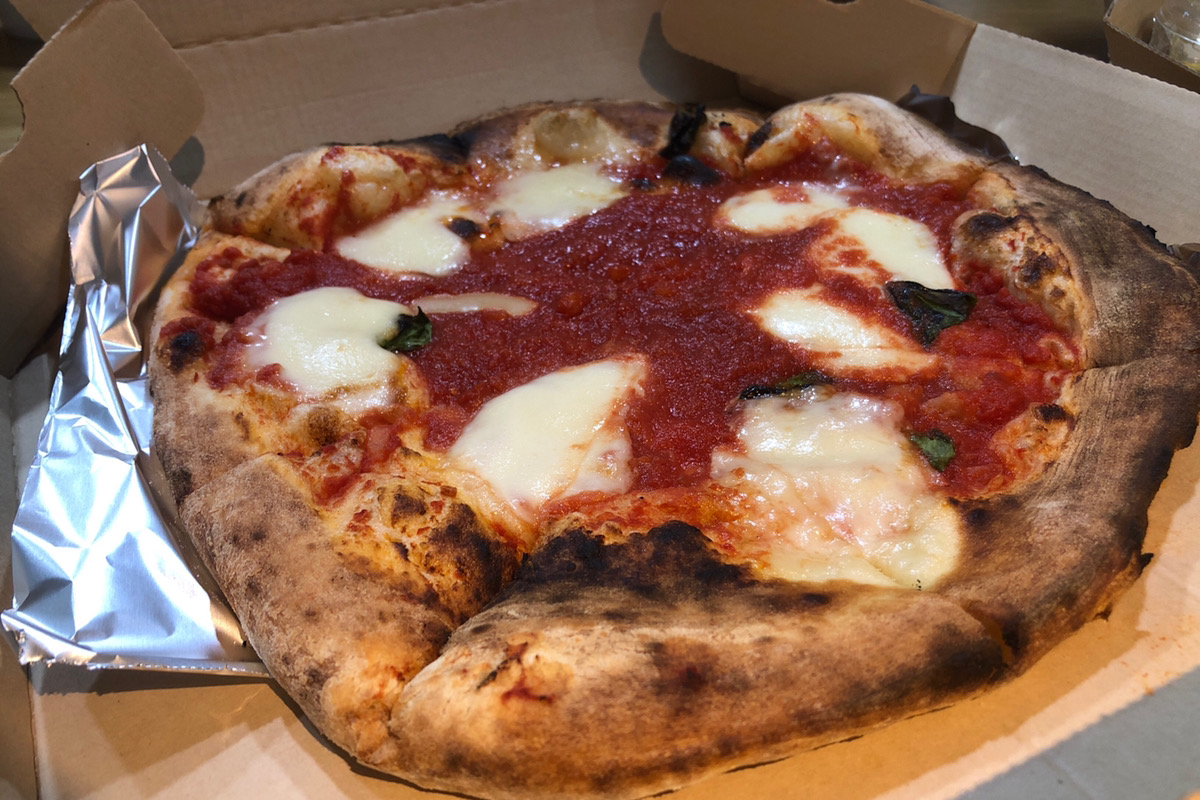 これで５００円？満足度高めのピザ「北海道イタリアン食堂 ビビデバルデムーン マルヤマクラス店」
